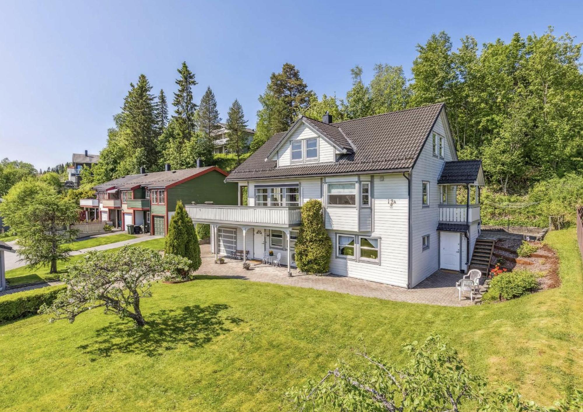 Rom Med Frokost Like Ved Granasen Bed & Breakfast Trondheim Exterior photo